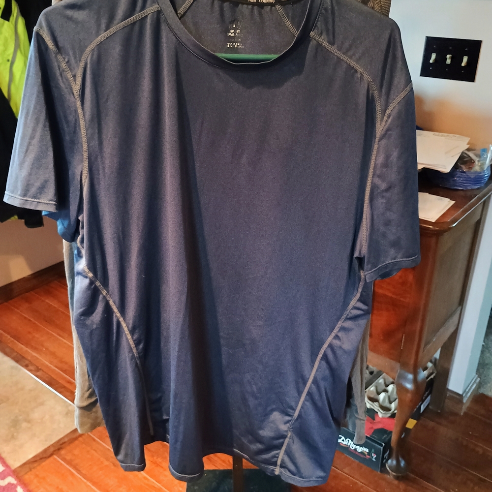 H&M Training Navy Blue T-Shirt Bin 18